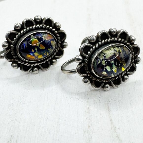 Vtg Sterling Silver Black Fire Opal Glass Cabochon Screw Back Earrings Victorian - Picture 2 of 10